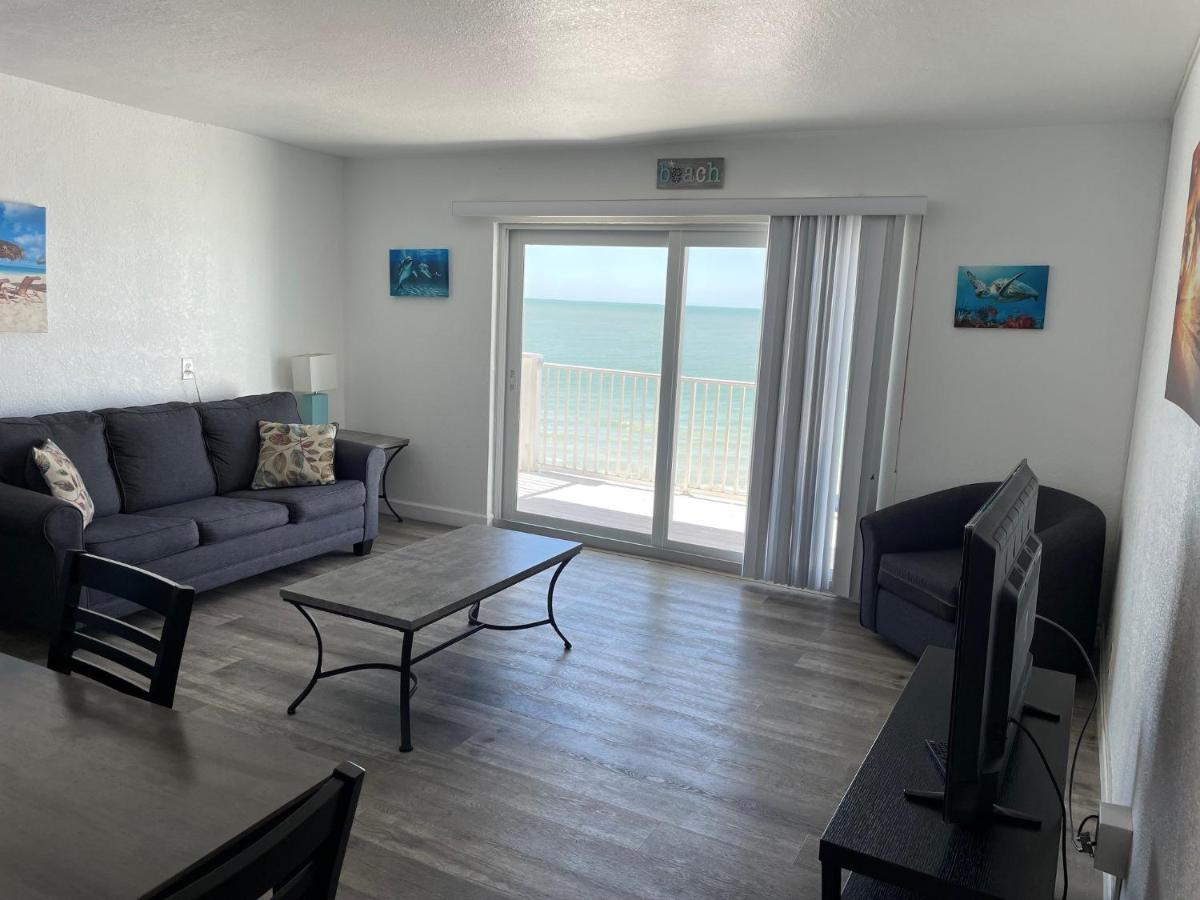 Sandalwood Beach Resort North Redington Beach Esterno foto